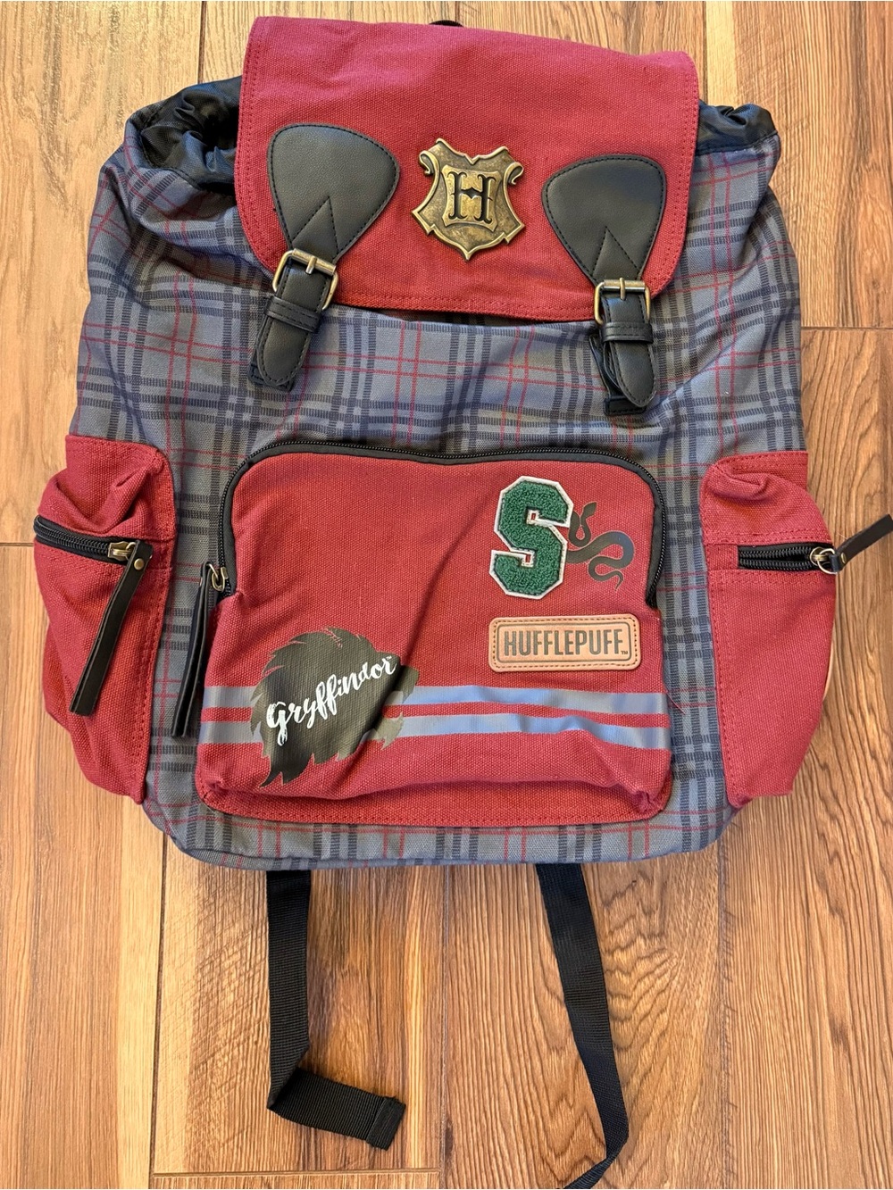 Harry Potter Red Plaid School Backpack - Hufflepuff/Gryffindor Accent